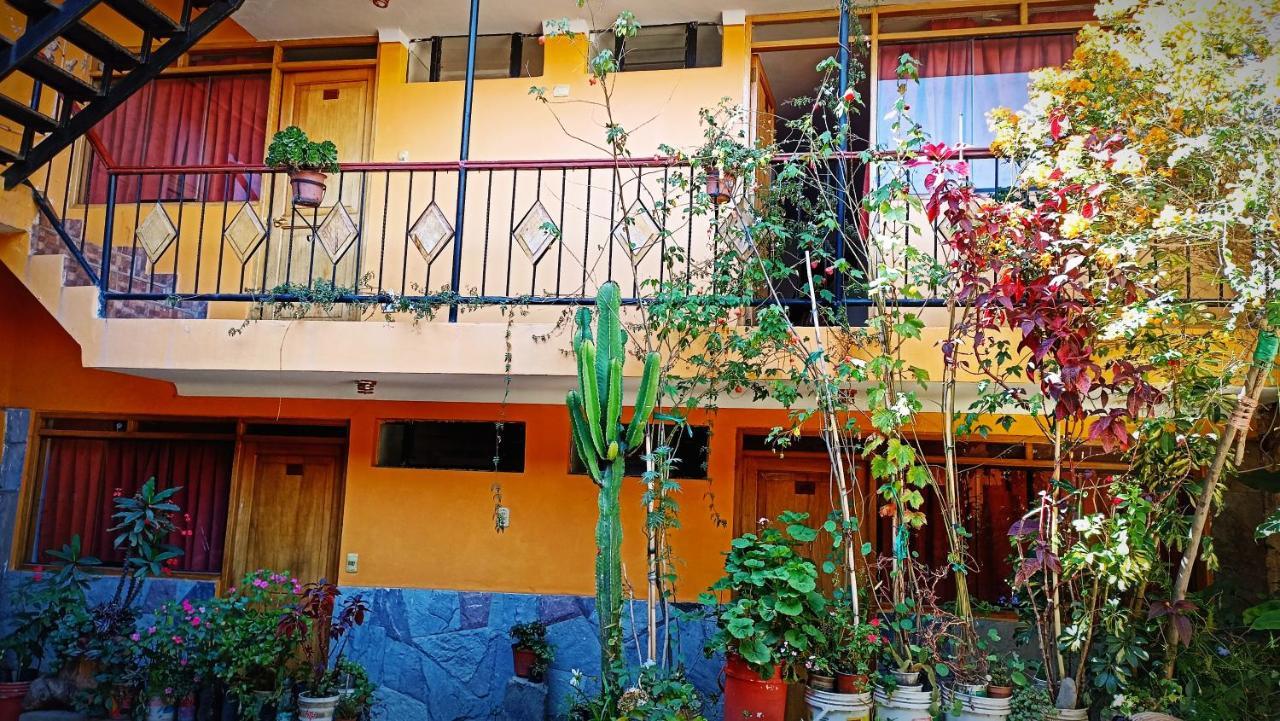Los Apus Ollantaytambo Exterior foto