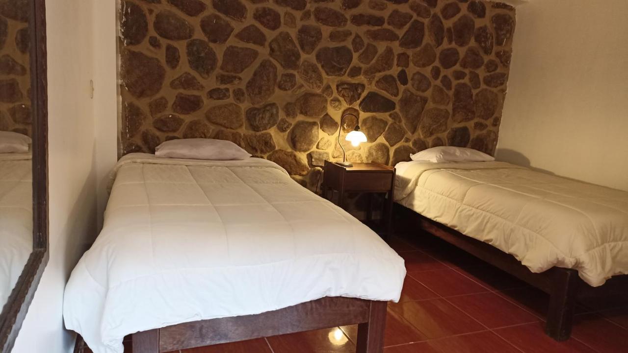 Los Apus Ollantaytambo Exterior foto