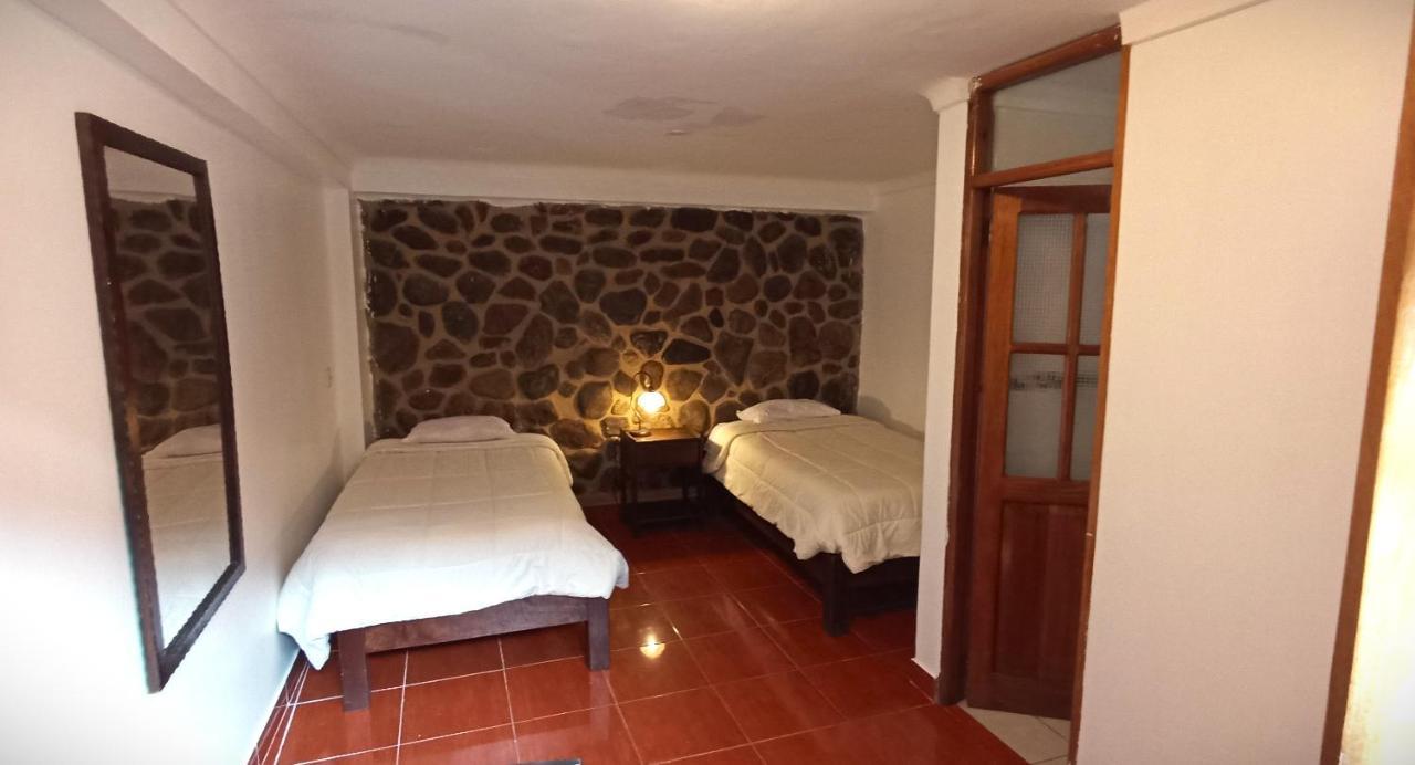 Los Apus Ollantaytambo Exterior foto